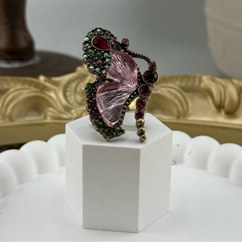 Vintage Style Butterfly Statement Ring ✨🦋 - Picture 6 of 9